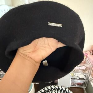 MICHAEL Michael Kors Classic Black Beret
